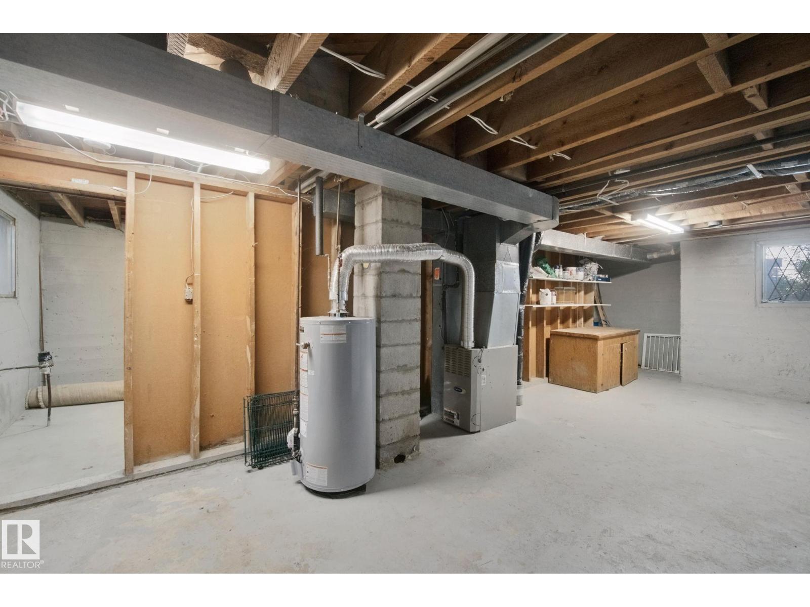 12126 57 ST NW - 24
