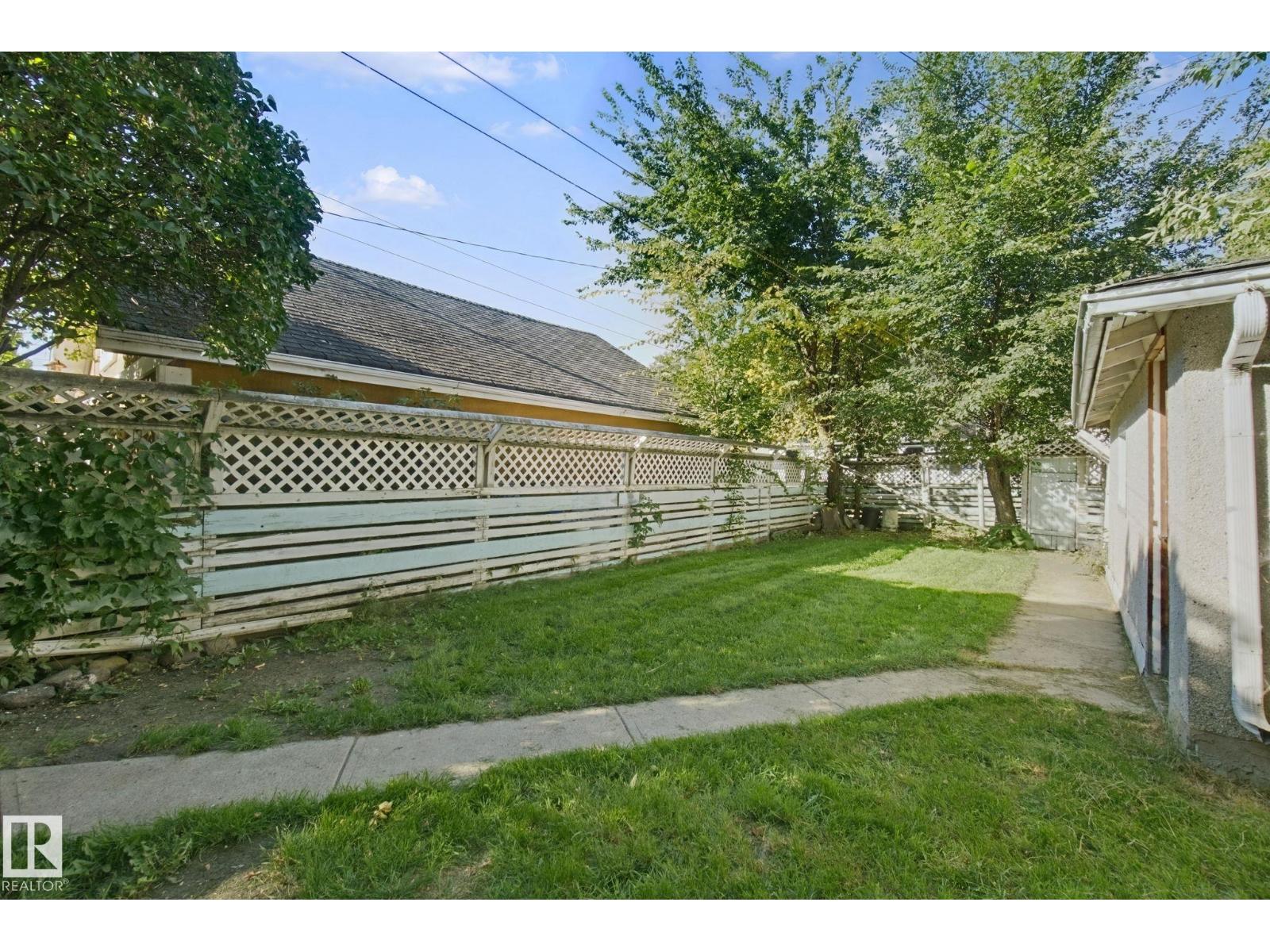 12126 57 ST NW - Image 31