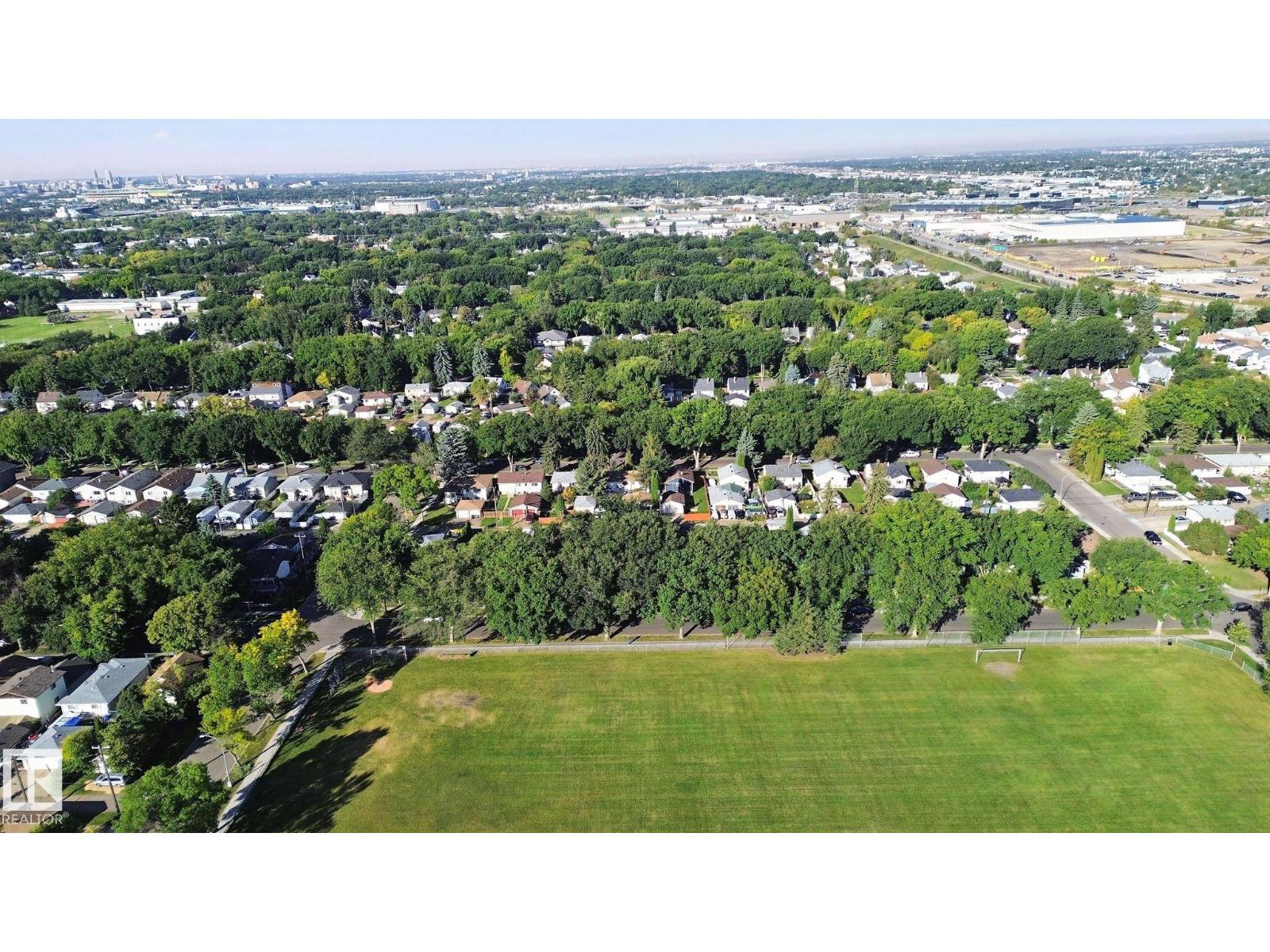 12126 57 ST NW - 38
