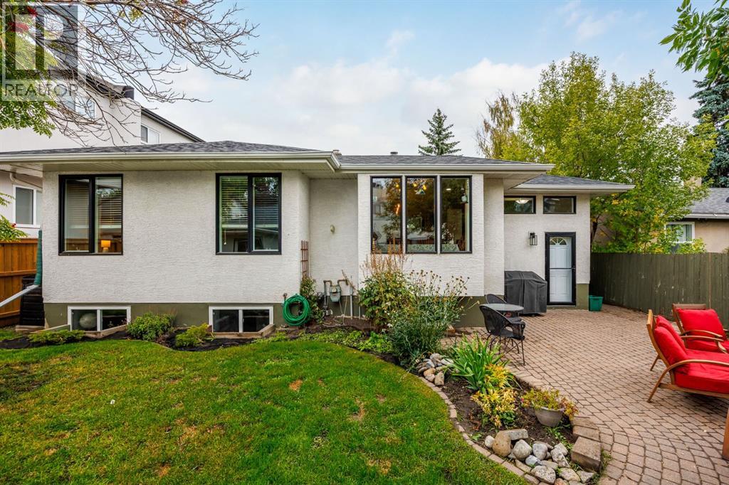 1703 31 Street SW - Image 41
