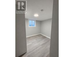521 Havelock Drive, Waterloo, ON N2L4N8 Photo 6