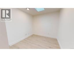 2320 Sparrow Lane, Nanaimo, BC V9T3S4 Photo 14
