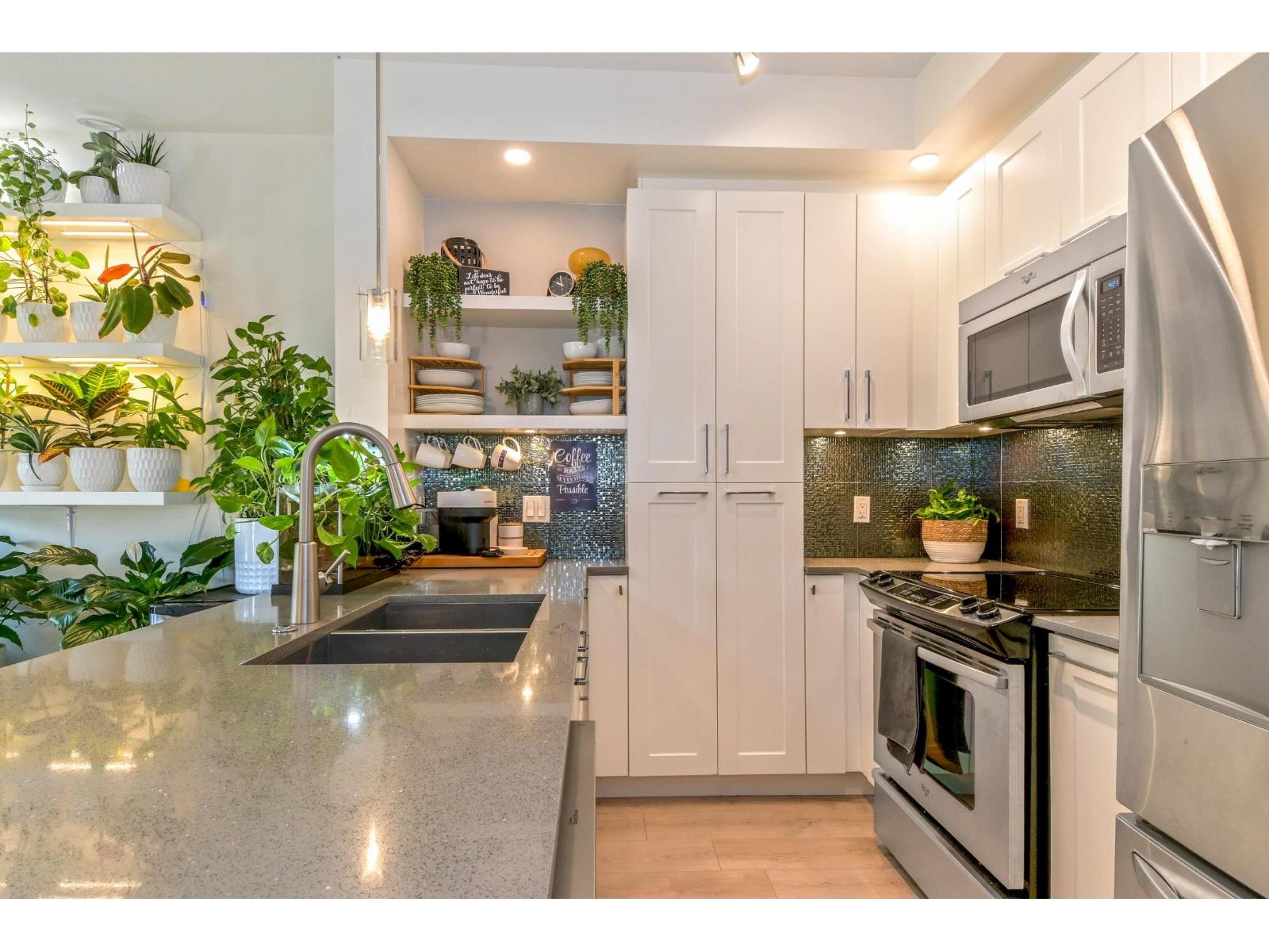 C111 20211 66 AVENUE, Langley