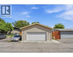 3056 32A Street SE - photo 36