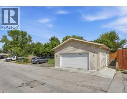 3056 32A Street SE - photo 37