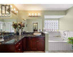 3572 Arbutus Dr S, Cobble Hill, BC V8H0K8 Photo 26