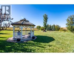 Family room - 26108 Township Road 381 Road, Rural Red Deer County, AB T4E1G1 Photo 10
