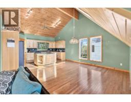 26108 Township Road 381 Road, Rural Red Deer County, AB T4E1G1 Photo 26