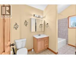 26108 Township Road 381 Road, Rural Red Deer County, AB T4E1G1 Photo 39