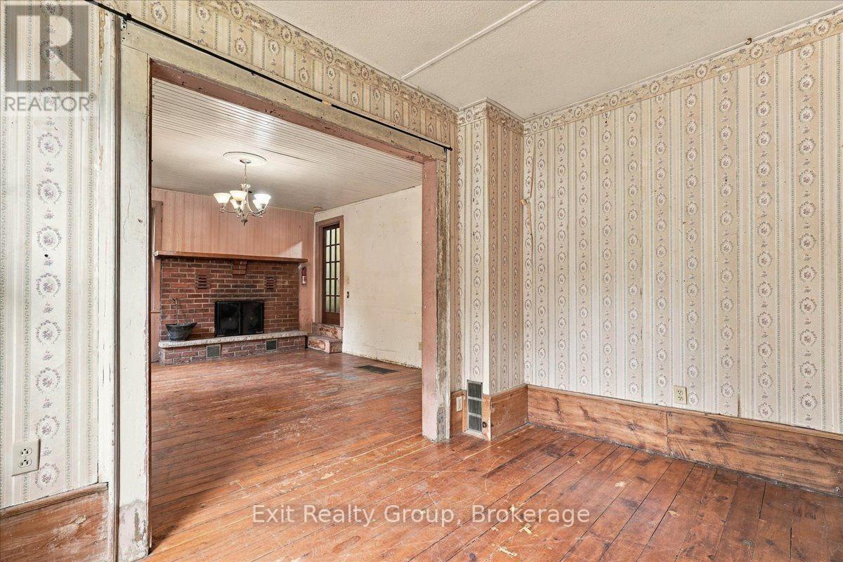 437 DREWERY STREET, Brighton — photo 10