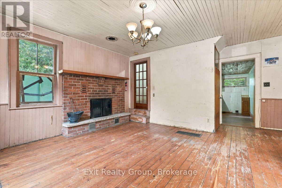 437 DREWERY STREET, Brighton — photo 6