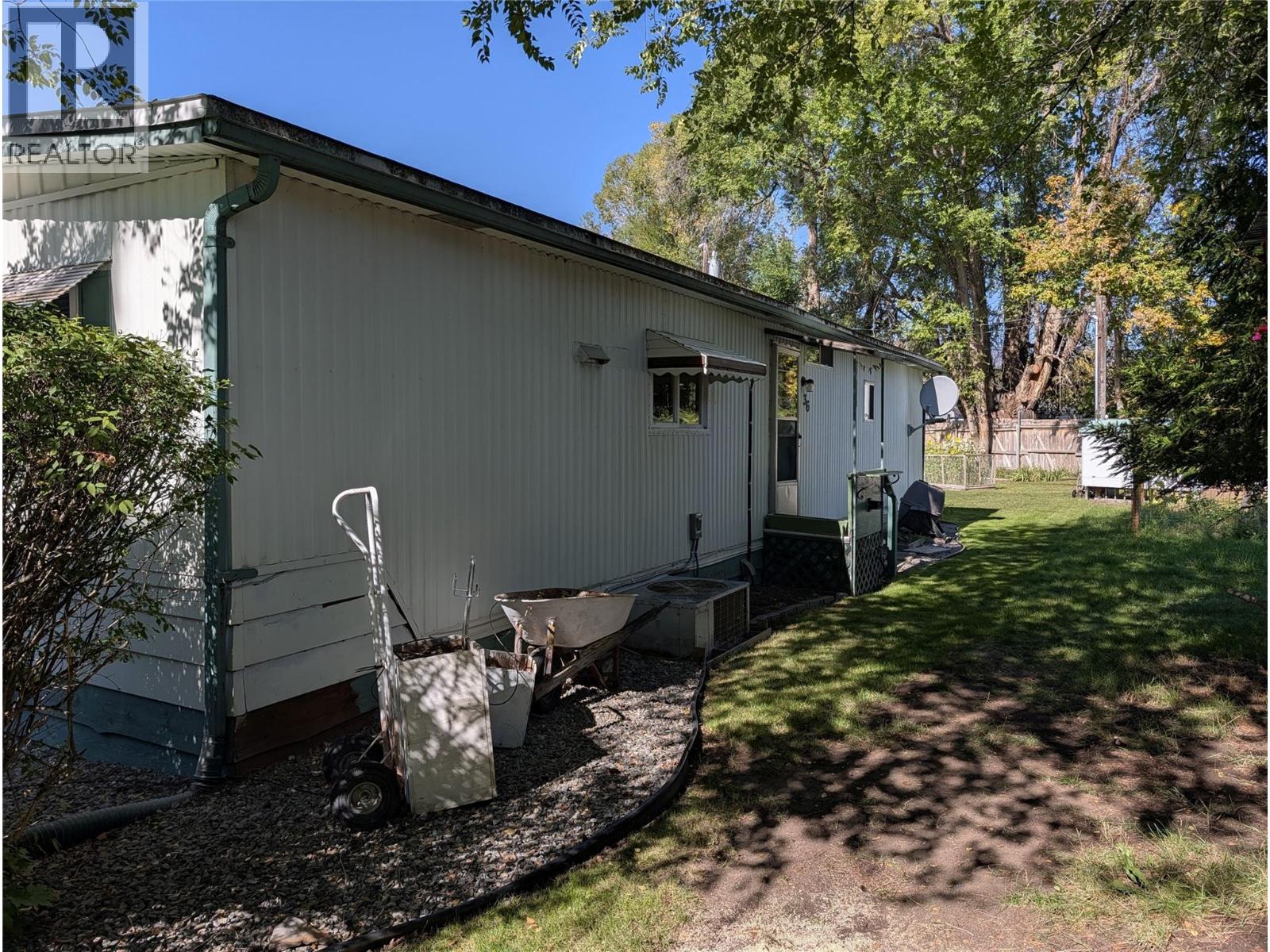 #36 3535 Casorso Road - Image 3