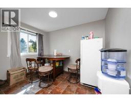 Living room - 823 Sabrina Road Sw, Calgary, AB T2W0P5 Photo 7