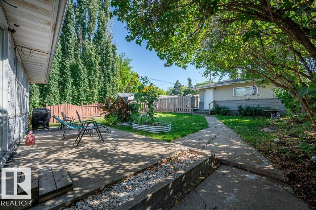 40 BIRCH DR - 41