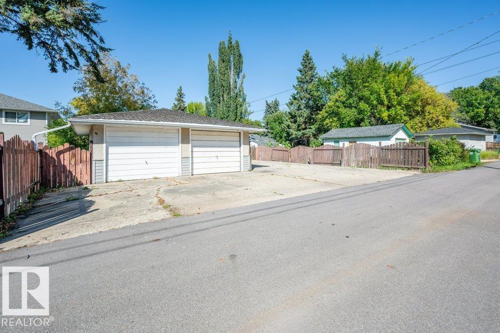 40 BIRCH DR - 52