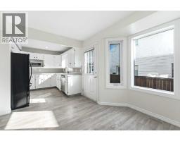 Bedroom - 2, 2132 35 Avenue Sw, Calgary, AB T2T2E3 Photo 10