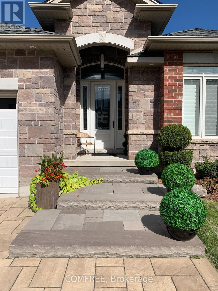 100 PARKVIEW DRIVE, Woodstock (Woodstock - North) — photo 3