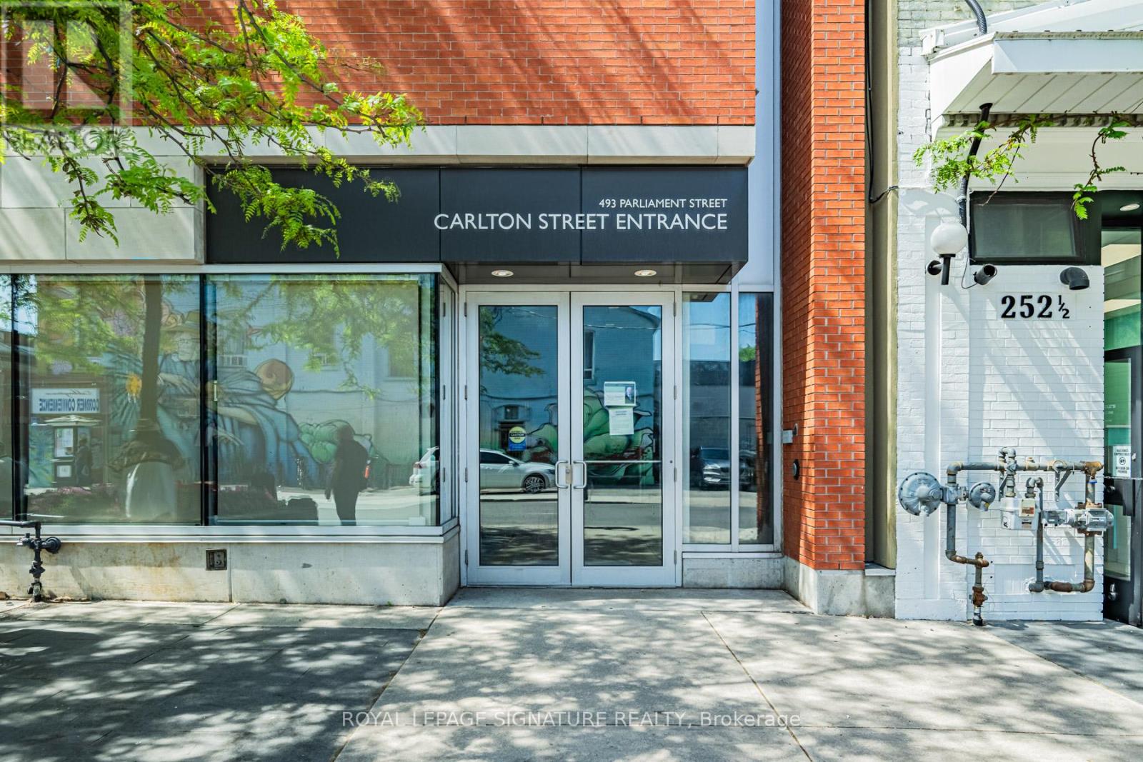 B - 493 PARLIAMENT STREET, Toronto (Cabbagetown-South St. James Town)