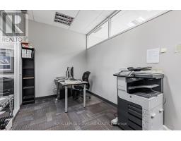 B - 493 Parliament Street, Toronto, ON M4X1P3 Photo 10