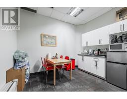 B - 493 Parliament Street, Toronto, ON M4X1P3 Photo 20