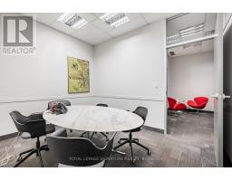 B - 493 Parliament Street, Toronto, ON M4X1P3 Photo 7