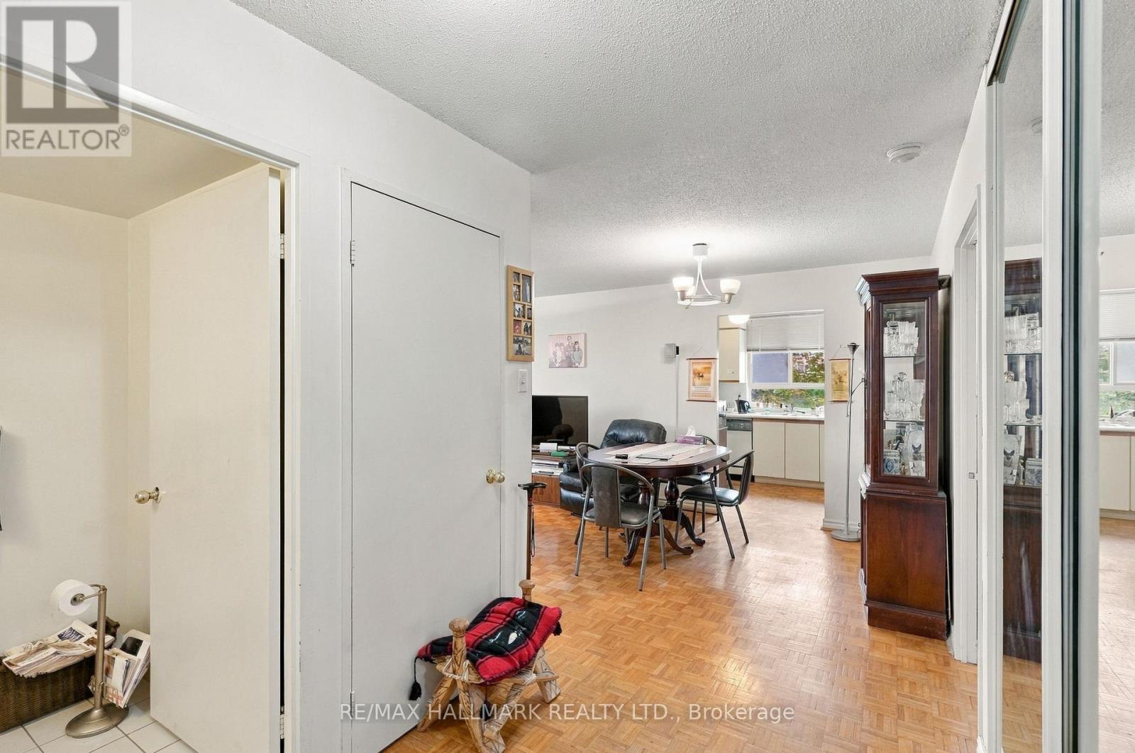 #303 4 PARK VISTA - 15