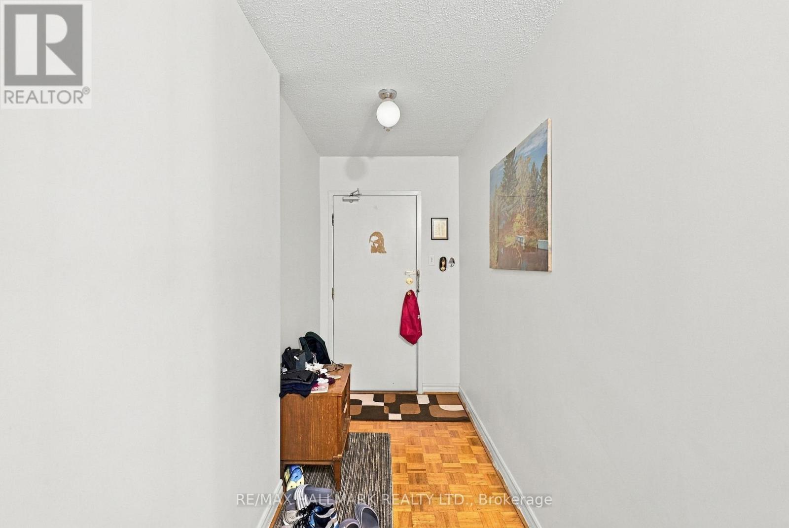 #303 4 PARK VISTA - 6