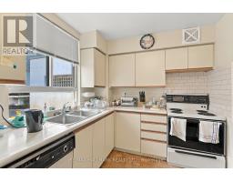 303 - 4 Park Vista, Toronto, ON M4B3M8 Photo 12