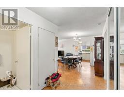 303 - 4 Park Vista, Toronto, ON M4B3M8 Photo 15