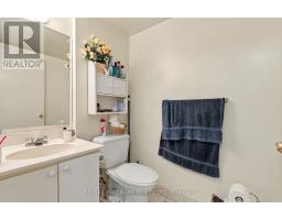 303 - 4 Park Vista, Toronto, ON M4B3M8 Photo 25