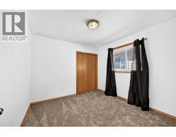 184 Douglas Ridge Green Se, Calgary, AB T2Z2T4 Photo 28