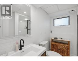 2207 Tanager Place, North Vancouver, BC V7J3R3 Photo 29