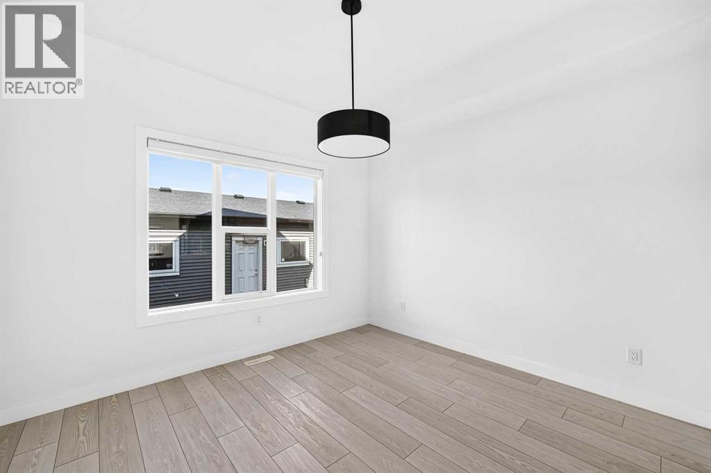 7614 202 Avenue SE - 10