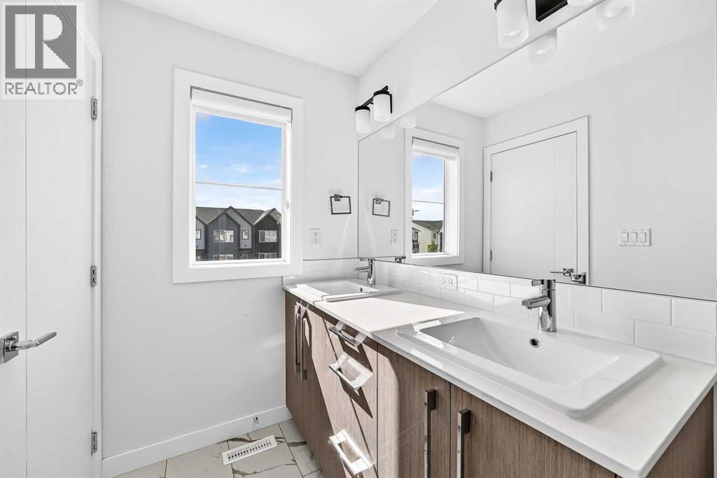 7614 202 Avenue SE - 19