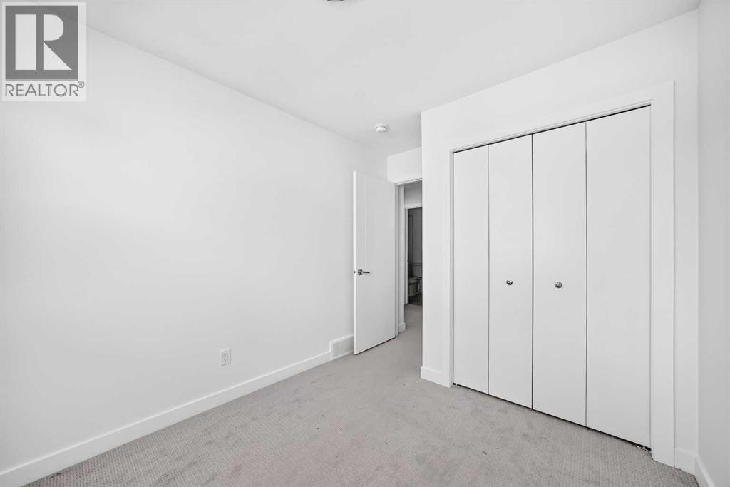 7614 202 Avenue SE - 24