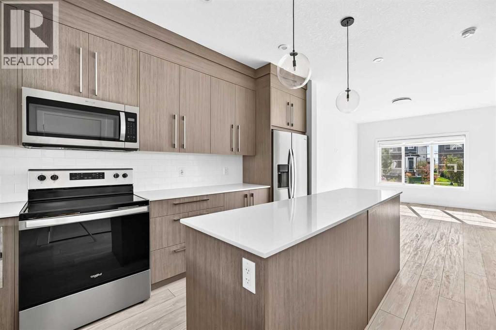 7614 202 Avenue SE - 7
