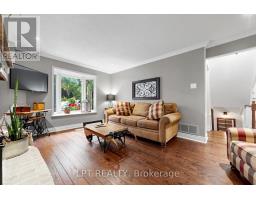 Bedroom 2 - 1579 Lovelady Crescent, Mississauga, ON L4W2Y9 Photo 11