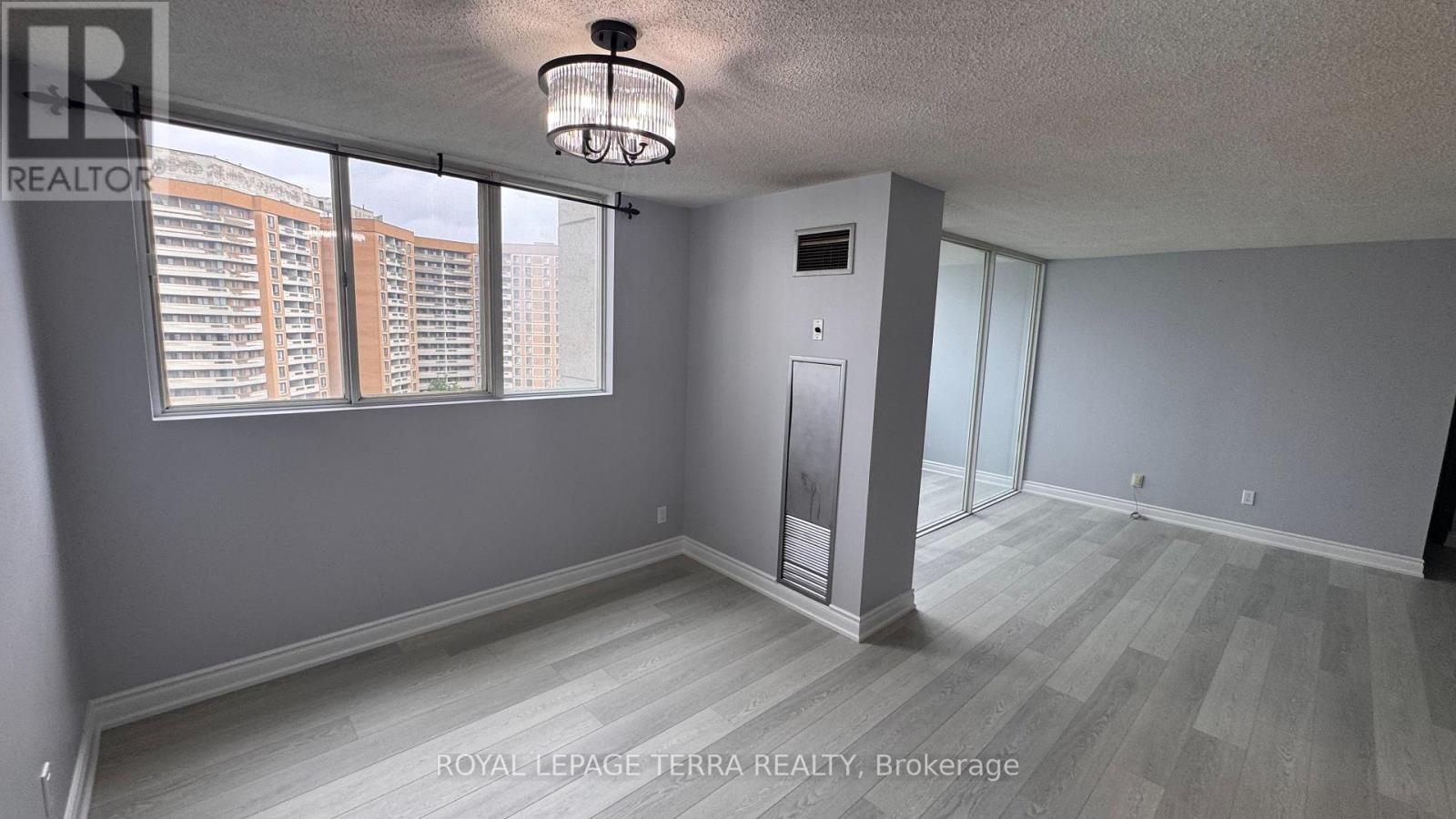 1401 - 3700 KANEFF CRESCENT, Mississauga (Mississauga Valleys) — photo 9