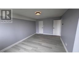 1401 - 3700 Kaneff Crescent, Mississauga, ON L5A4B8 Photo 14
