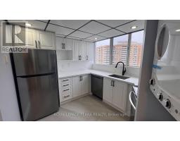 Bedroom 2 - 1401 - 3700 Kaneff Crescent, Mississauga, ON L5A4B8 Photo 6