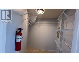 1401 - 3700 Kaneff Crescent, Mississauga, ON L5A4B8 Photo 8