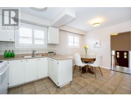Upper - 233 Hullmar Drive, Toronto, ON M3N2G2 Photo 10