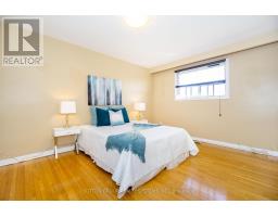 Upper - 233 Hullmar Drive, Toronto, ON M3N2G2 Photo 13