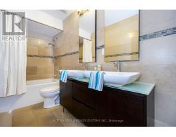 Upper - 233 Hullmar Drive, Toronto, ON M3N2G2 Photo 16