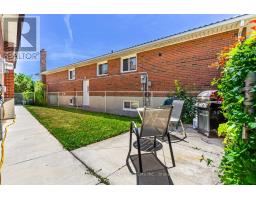 Upper - 233 Hullmar Drive, Toronto, ON M3N2G2 Photo 21