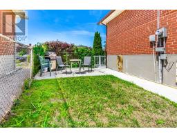 Upper - 233 Hullmar Drive, Toronto, ON M3N2G2 Photo 22