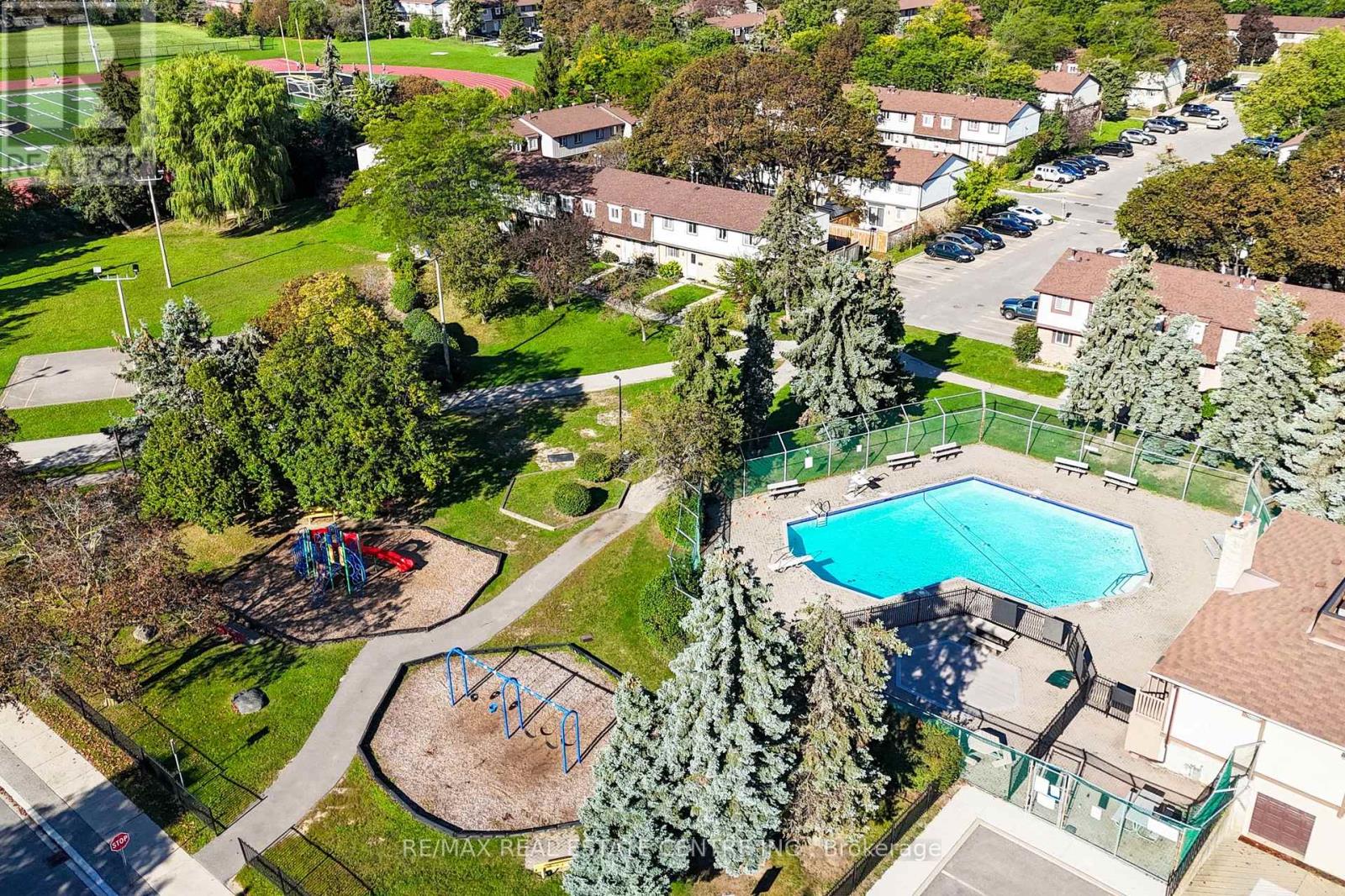 #108 45 HANSEN ROAD N - 35