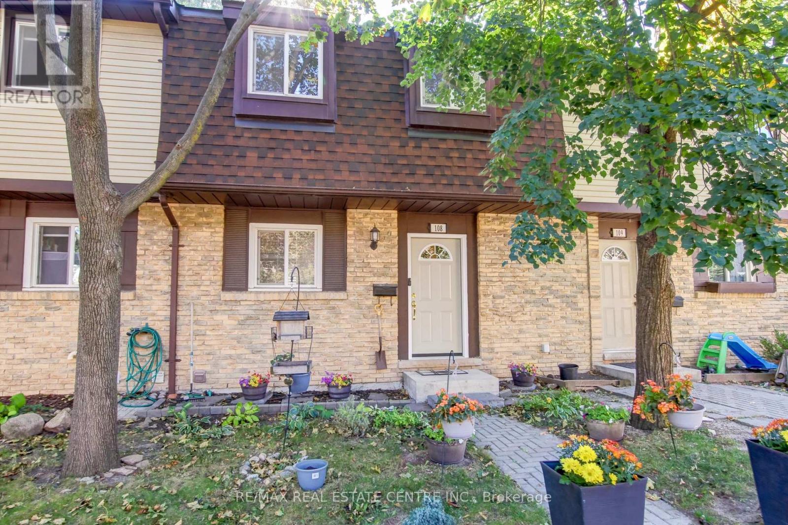 108 - 45 HANSEN ROAD N, Brampton (Madoc) — photo 4