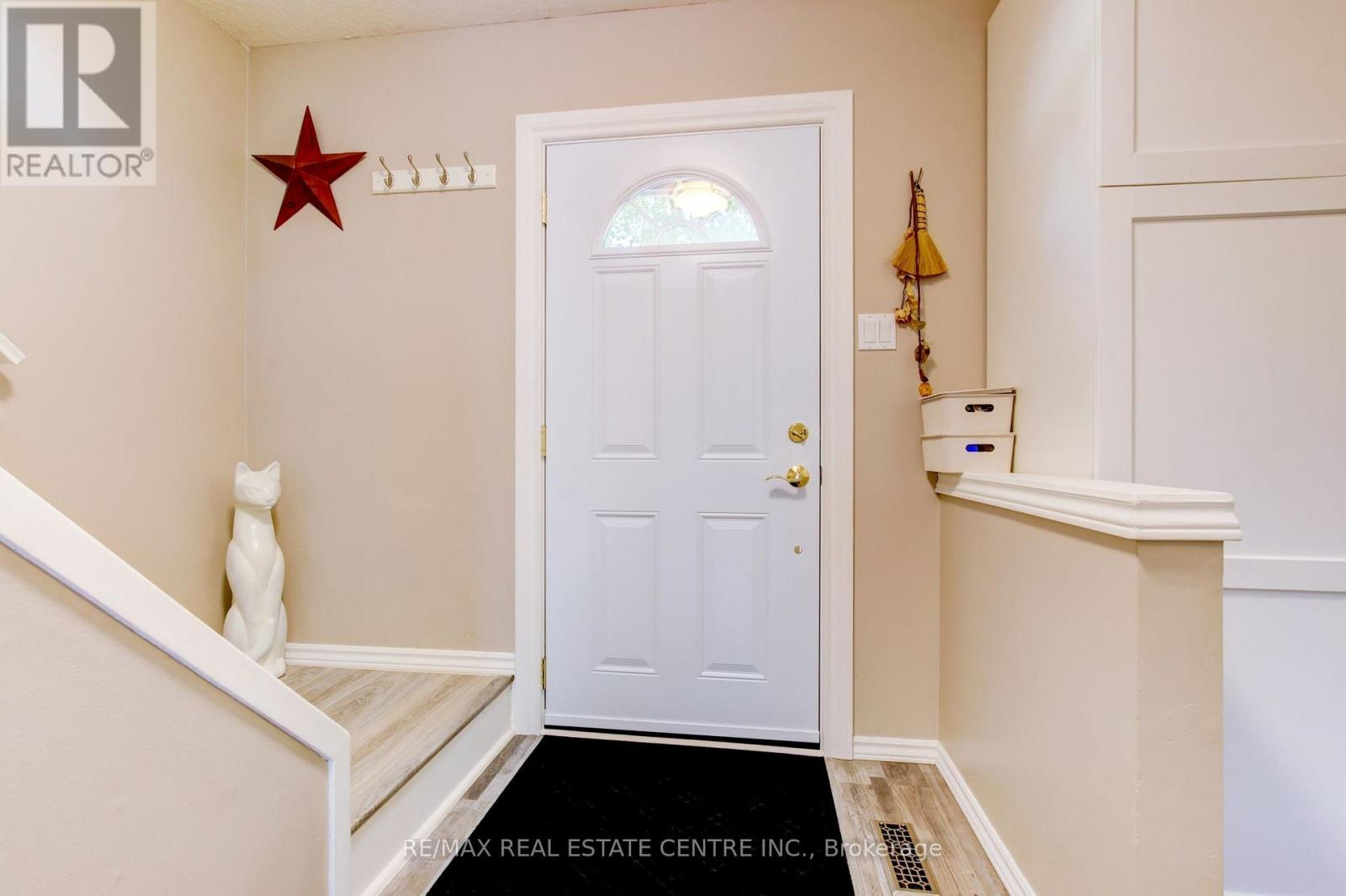 108 - 45 HANSEN ROAD N, Brampton (Madoc) — photo 5