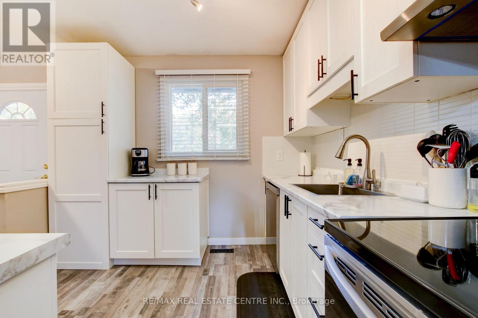 108 - 45 HANSEN ROAD N, Brampton (Madoc) — photo 8